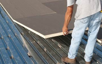 benefits of insulating South Bents flat roofing